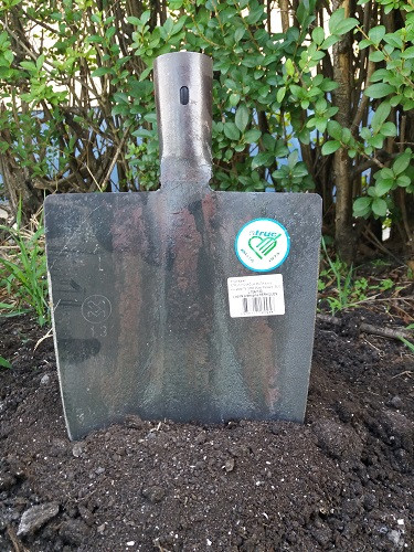 Ásó - kovácsolt  1,3 kg  /MUTA/