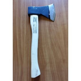 Balta /Strend Pro/ fa nyéllel 0,8 kg