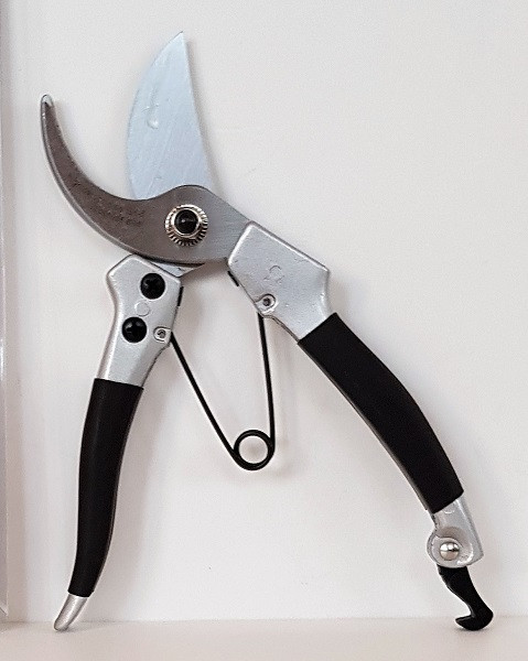 Metszőolló japán-acél Profi 21 cm - Gazdászbolt